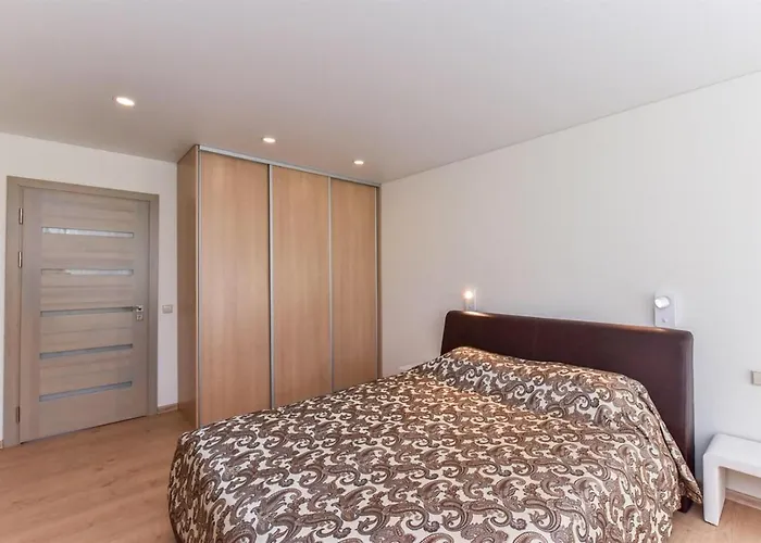 Crystal 드루스키닝카이